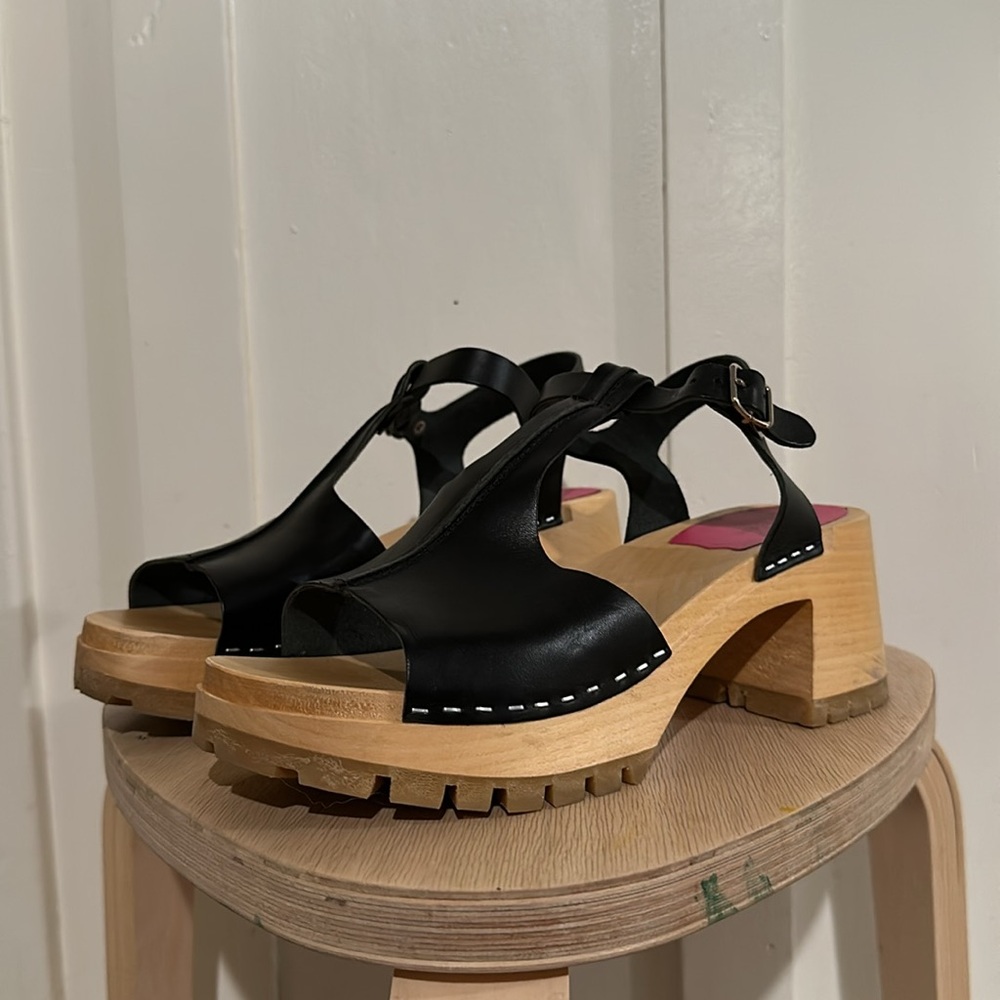 Black Sandals